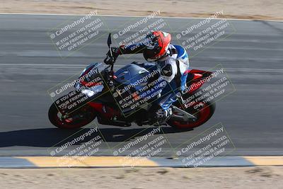 media/Jan-14-2024-SoCal Trackdays (Sun) [[2e55ec21a6]]/Turn 10 Inside (110pm)/